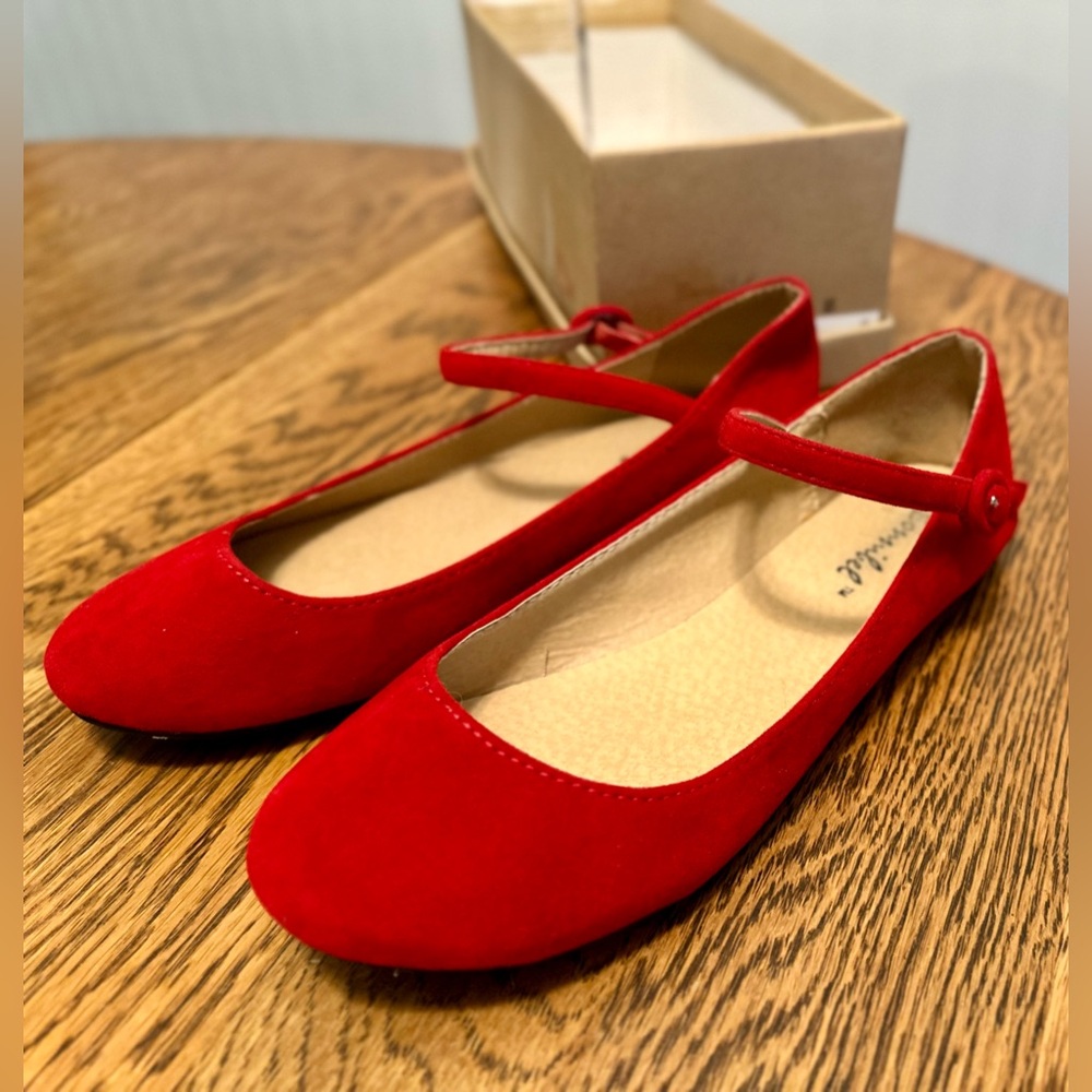 Red Velvet Strap Flats